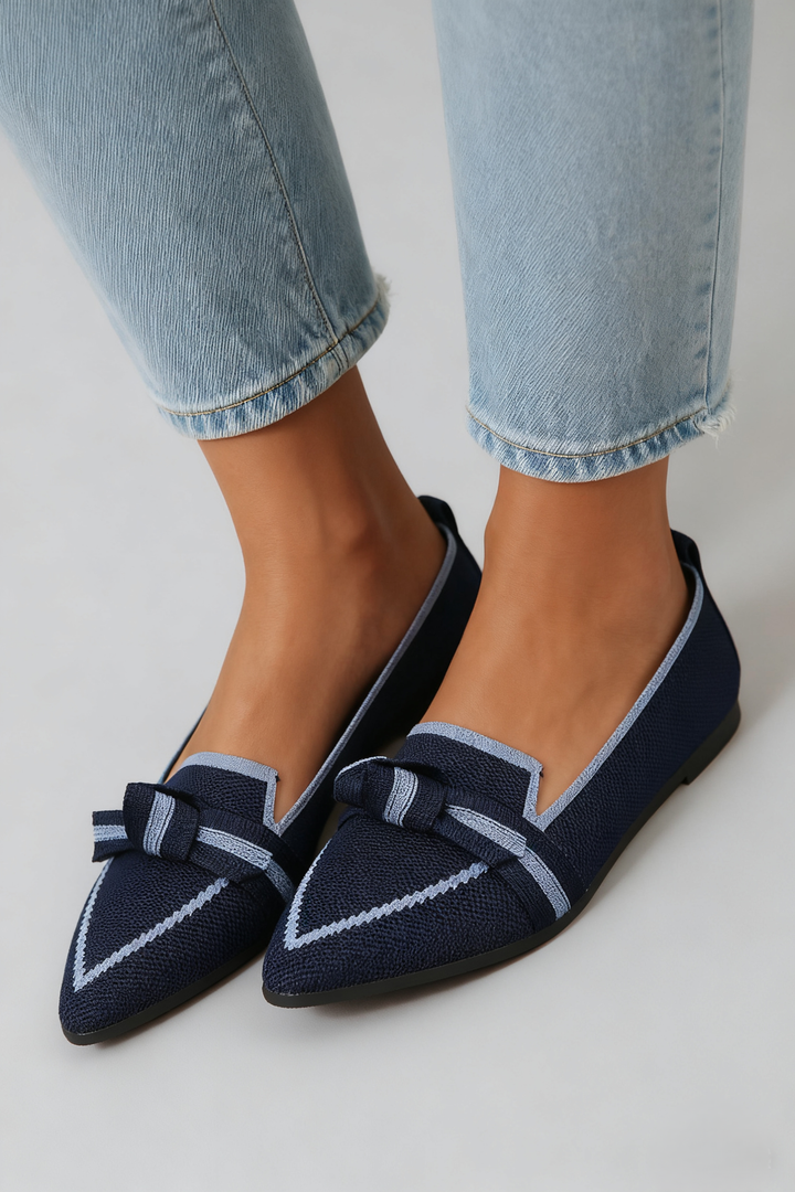 Tone-on-Tone Bow Detail Pointed Toe Knit Flats