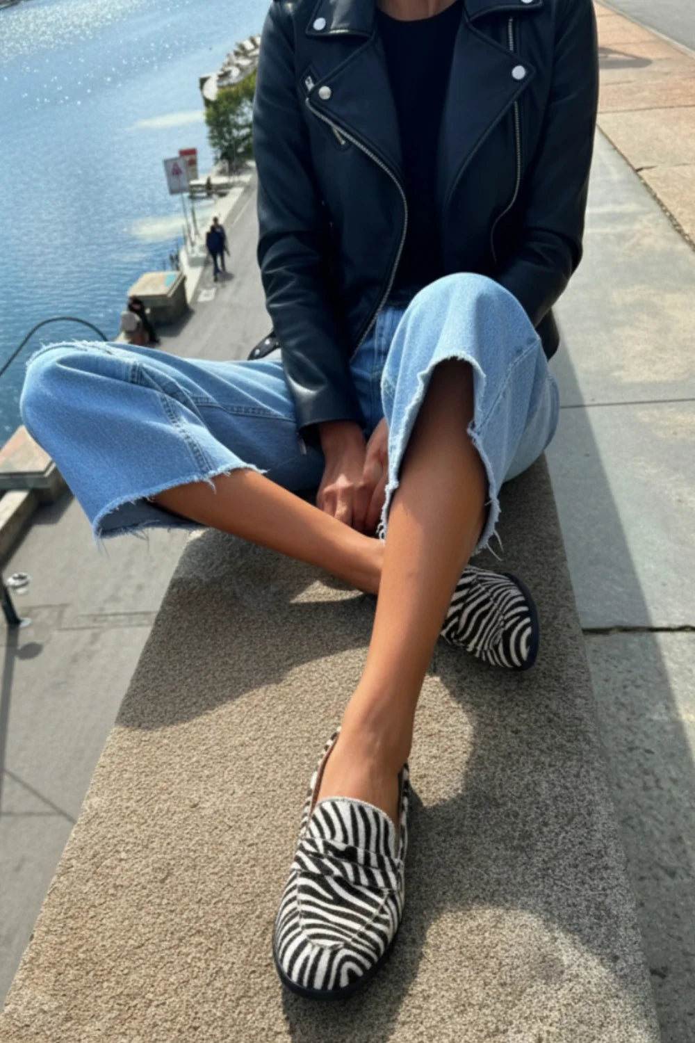 Penny Strap Zebra-Stripe Print Round Toe Slip On Black Loafers