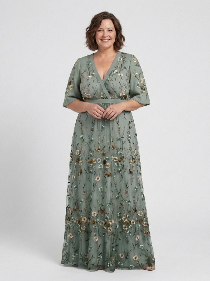 Evadne | Robe longue brodée à col en V