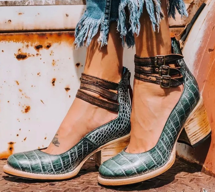 Ginevra™ | Multi-strap pumps with a chunky heel