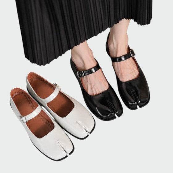 Olivia - Zapatos Mary Jane con hebilla y punta dividida