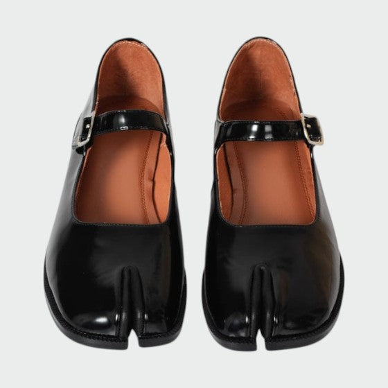 Olivia - Zapatos Mary Jane con hebilla y punta dividida