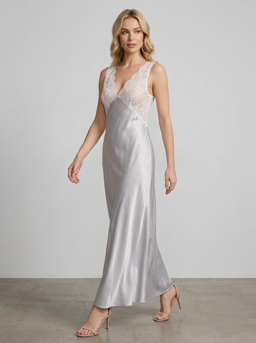 Rosalie | Soft Lace Backless Nightgown